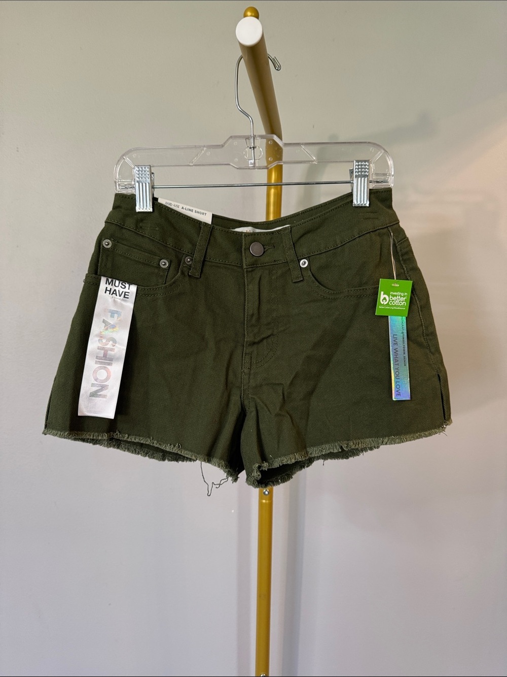 Tinseltown mid rise A line Olive Green Frayed Hem Denim Shorts NEW 0